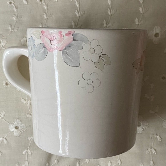 Pfaltzgraff Other - Vintage Pfaltzgraff Floral Mug Tea Cup Antique